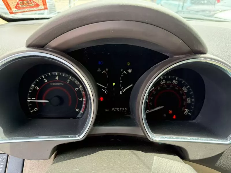 Toyota Highlander   - 2010
