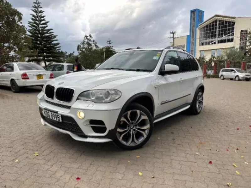 BMW X5   - 2015