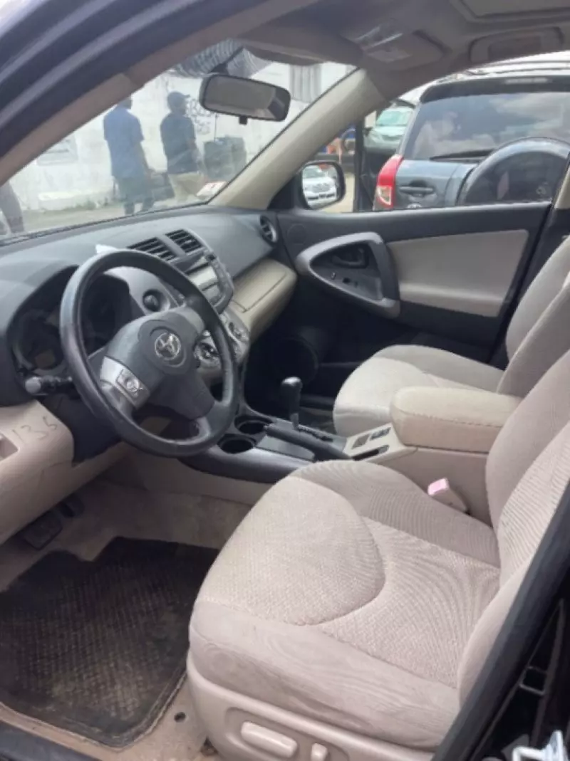 Toyota Rav4   - 2008