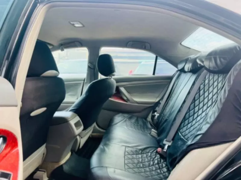 Toyota Camry   - 2009