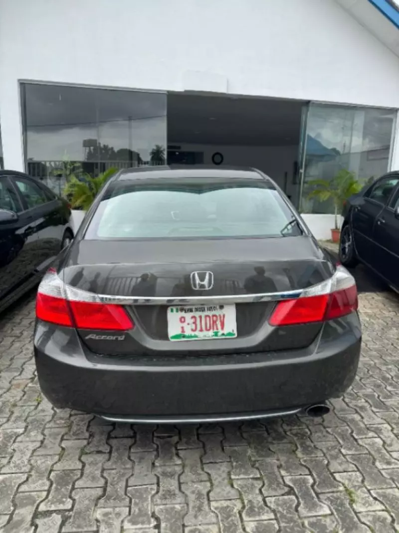 Honda Accord   - 2013