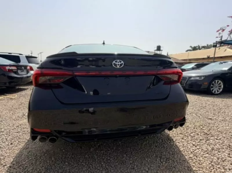 Toyota Avalon