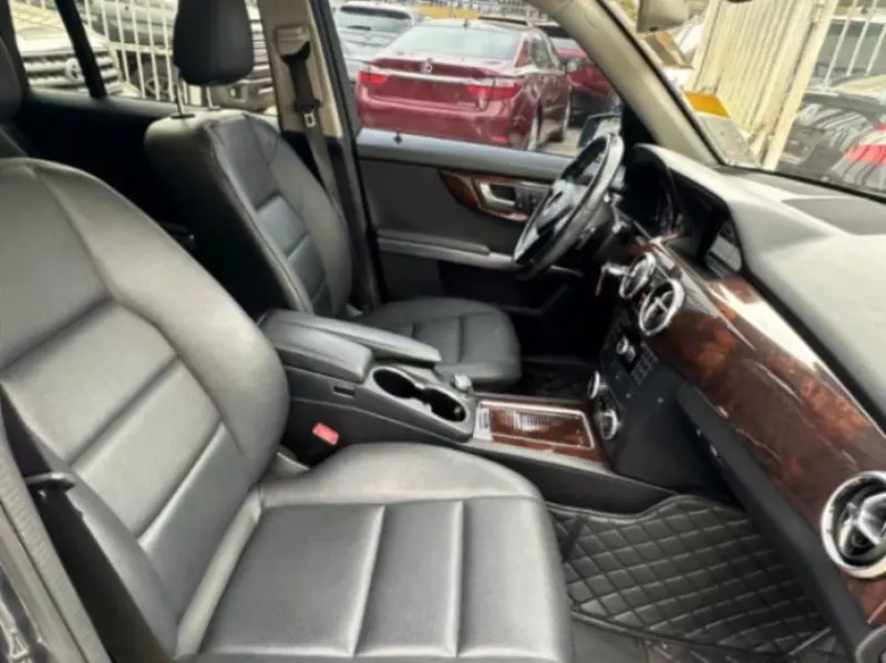 Mercedes-Benz Glk-class   - 2015