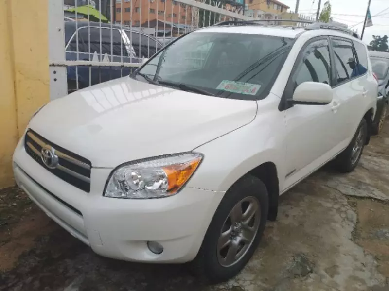 Toyota RAV 4   - 2008