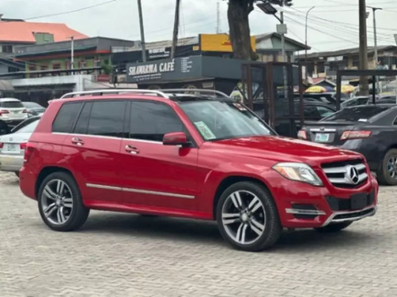 Mercedes-Benz GLK 350   - 2014