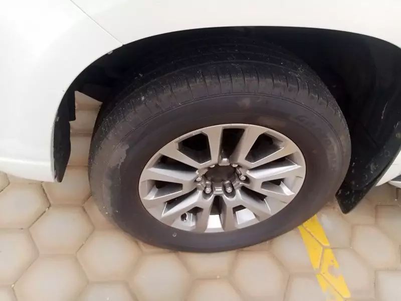 Toyota Landcruiser Prado   - 2016