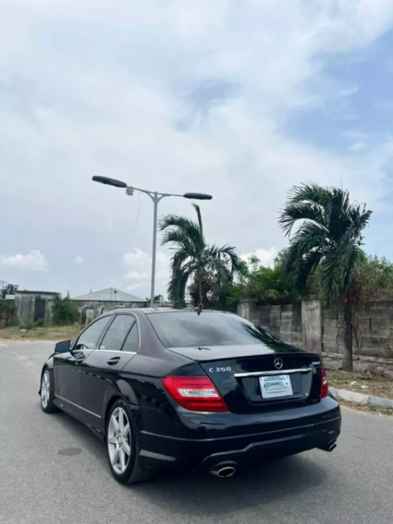 Mercedes-Benz C-Class   - 2013