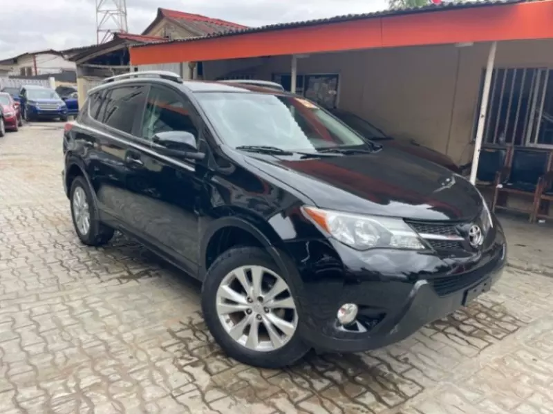 Toyota RAV 4   - 2014
