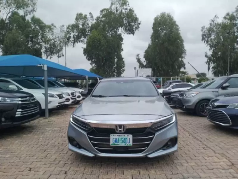 Honda Accord   - 2022