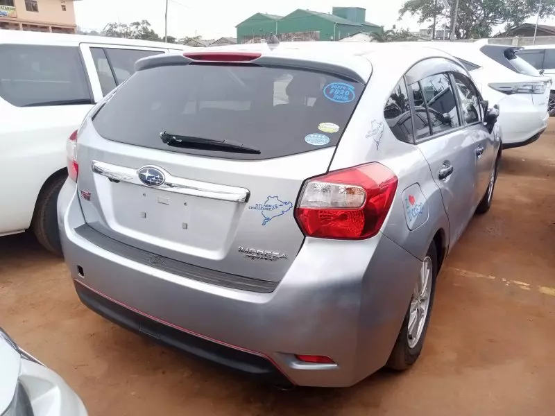 Subaru Impreza   - 2015