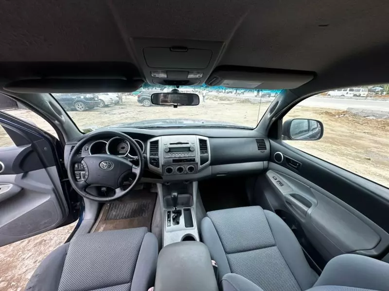 Toyota Tacoma   - 2007