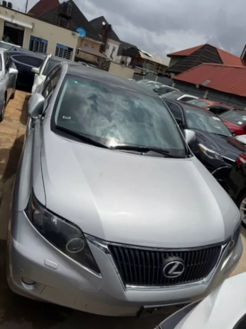 Lexus RX 350   - 2010