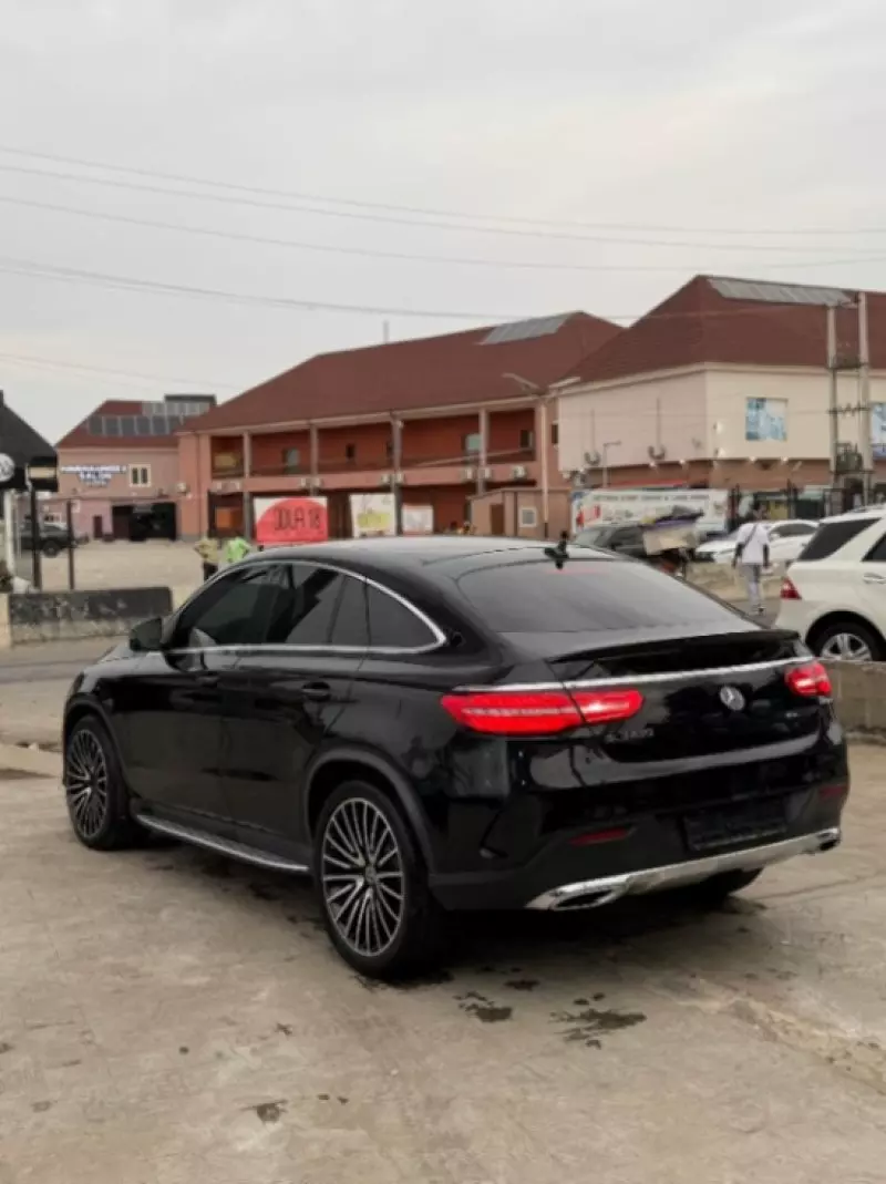 Mercedes-Benz GLE 450   - 2017