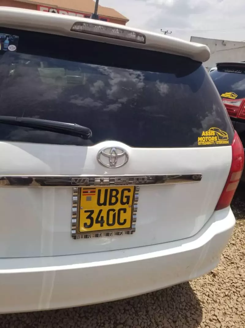 Toyota Wish   - 2008