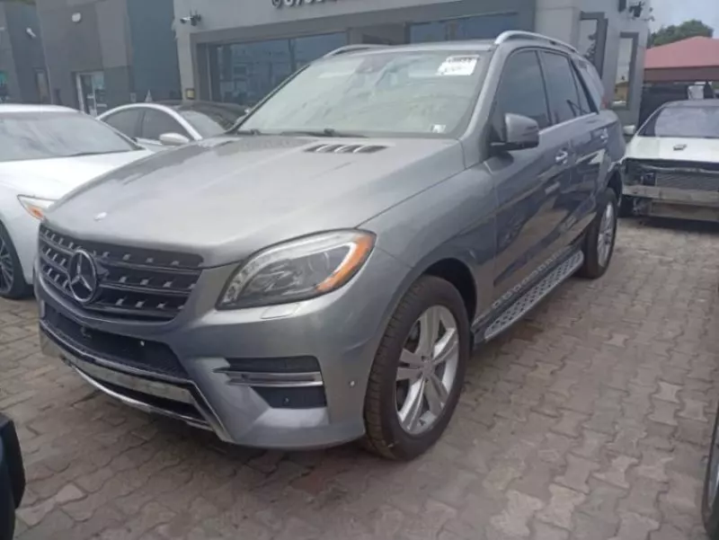 Mercedes-Benz ML 350   - 2013