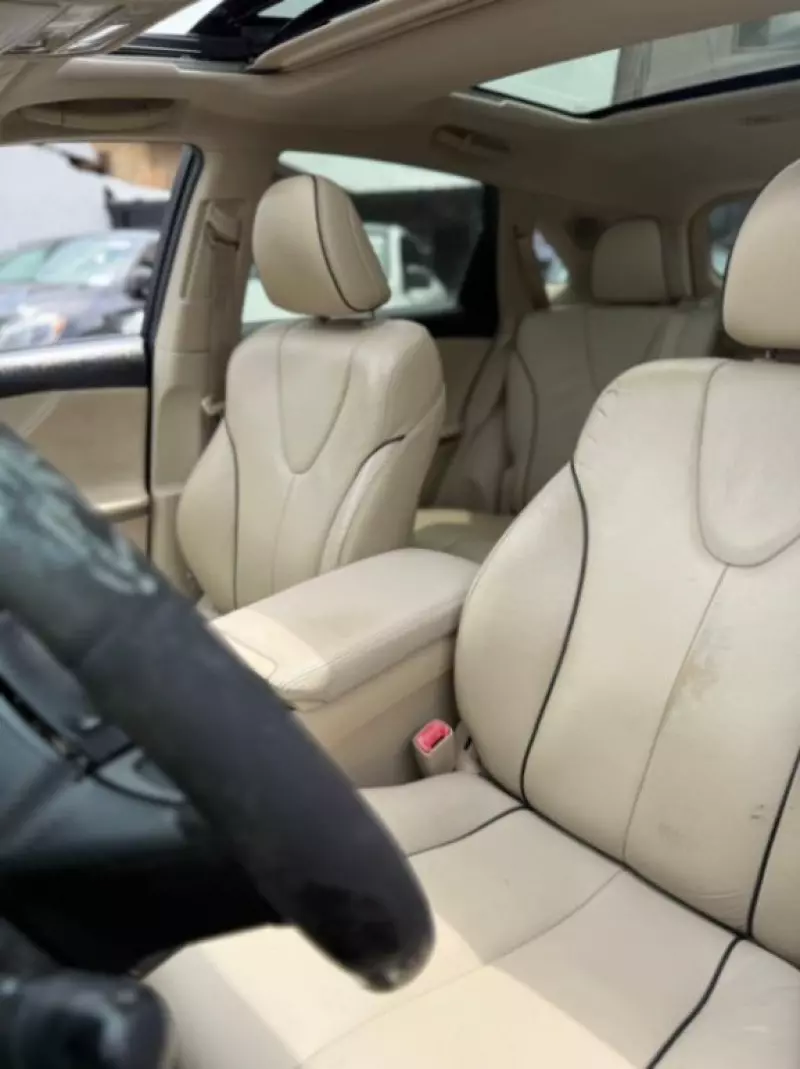 Toyota Venza   - 2014