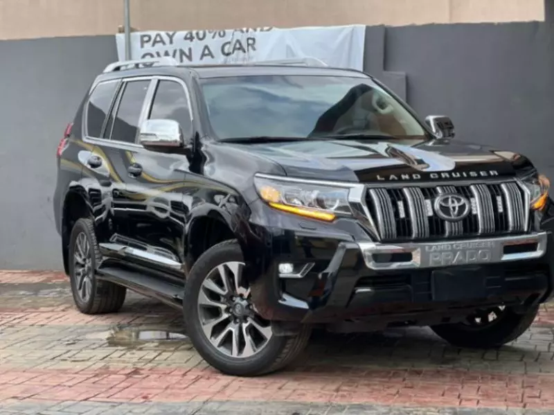 Toyota Landcruiser 300 VXR   - 2023