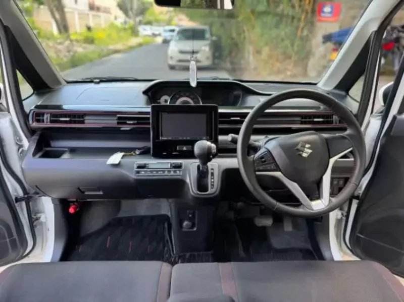 SUZUKI Wagon R   - 2018