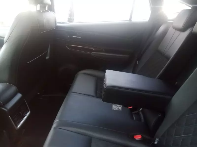Toyota Harrier   - 2016