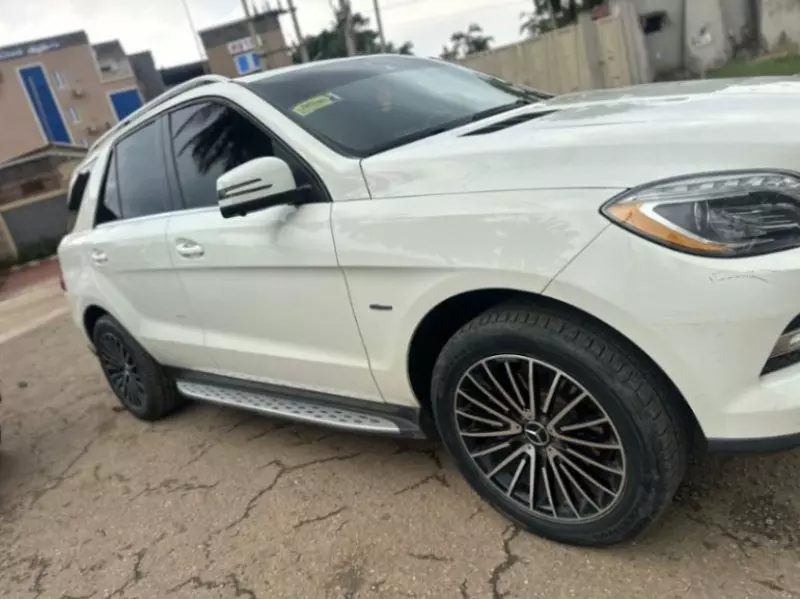 Mercedes-Benz ML 350