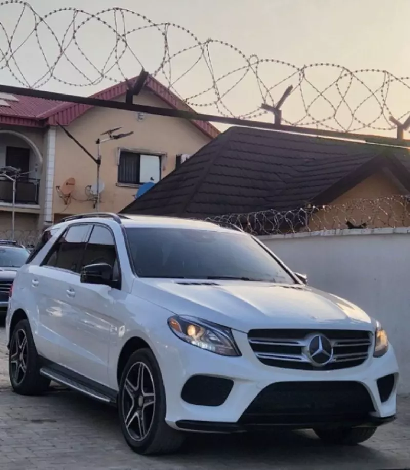 Mercedes-Benz GLE-Class - 2016