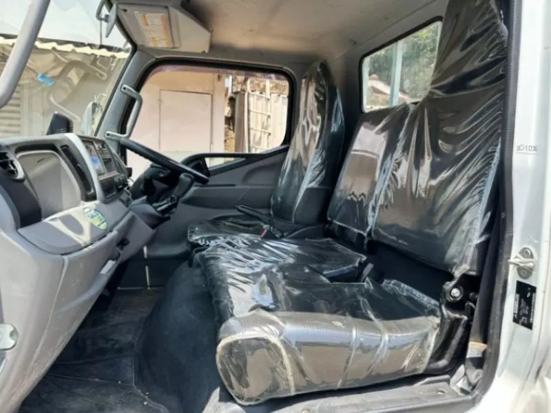 Mitsubishi Fuso   - 2019