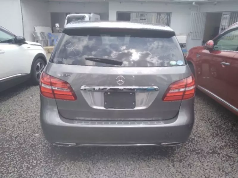 Mercedes-Benz B 180   - 2018