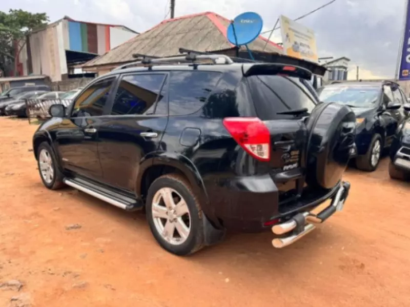 Toyota RAV4   - 2008