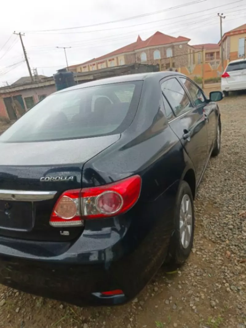 Toyota Corolla   - 2013