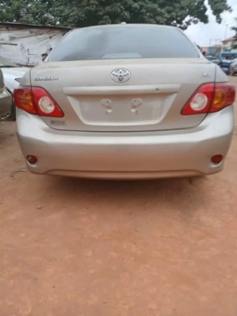 Toyota Corolla Sport   - 2010