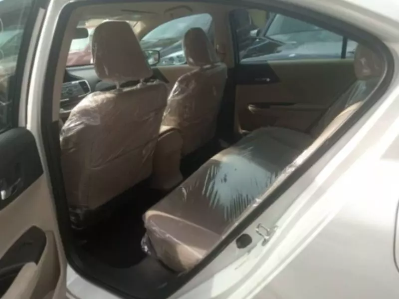 Honda Accord   - 2013