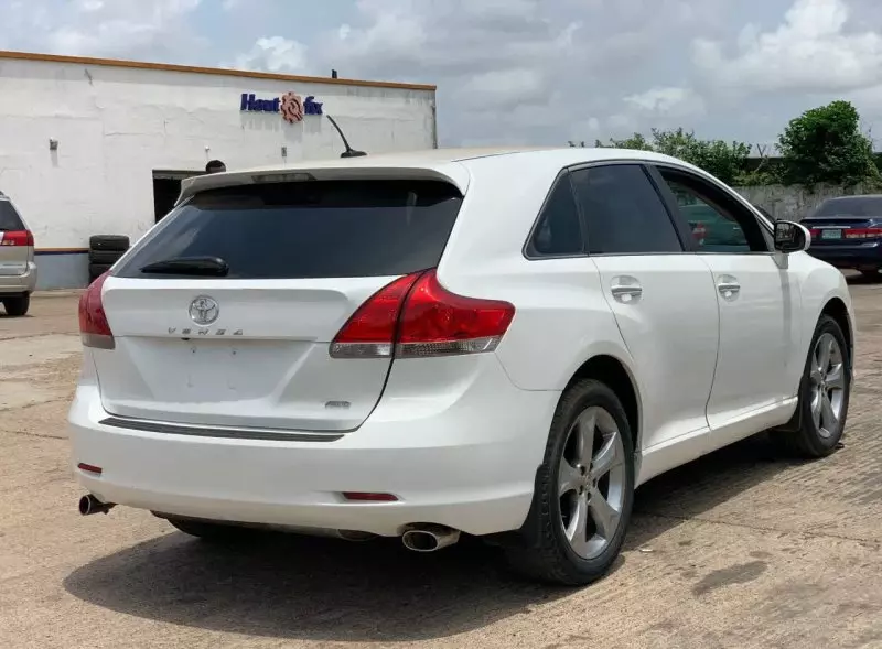 Toyota Venza   - 2009