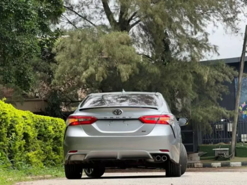Toyota Camry   - 2019
