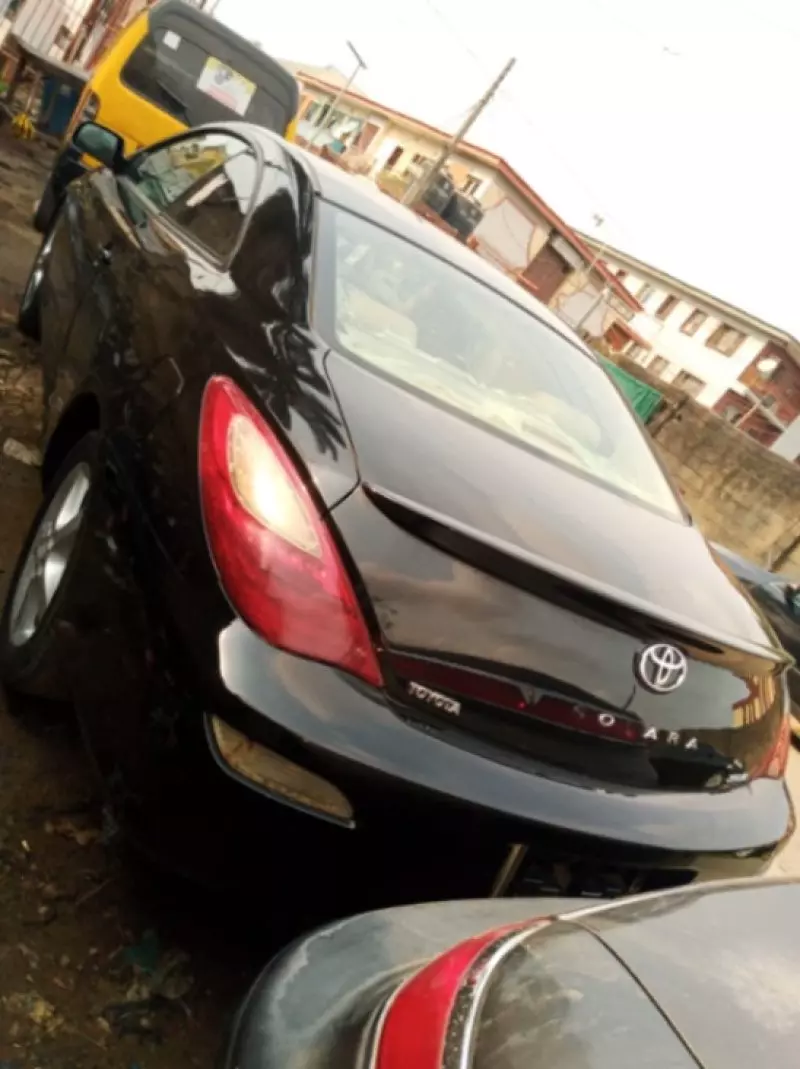 Toyota Solara   - 2008