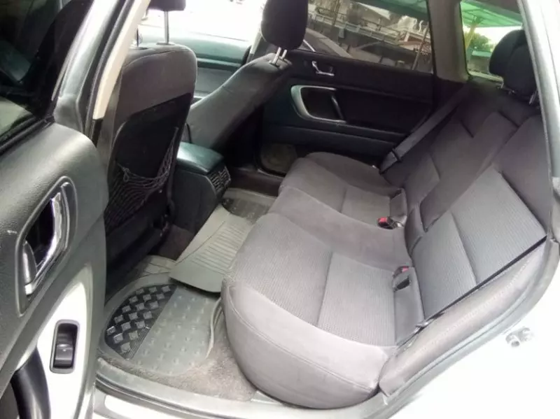 Subaru Outback   - 2007