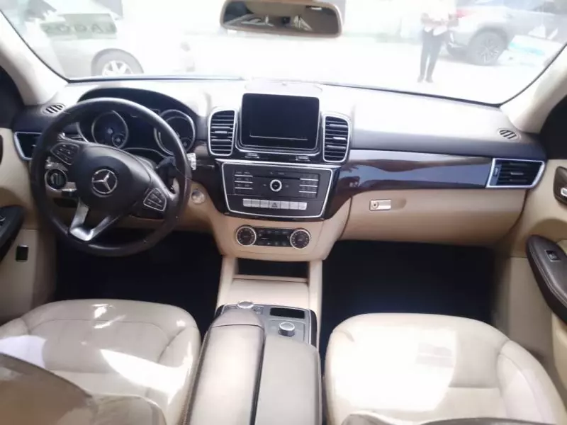 Mercedes-Benz GLE 350   - 2017