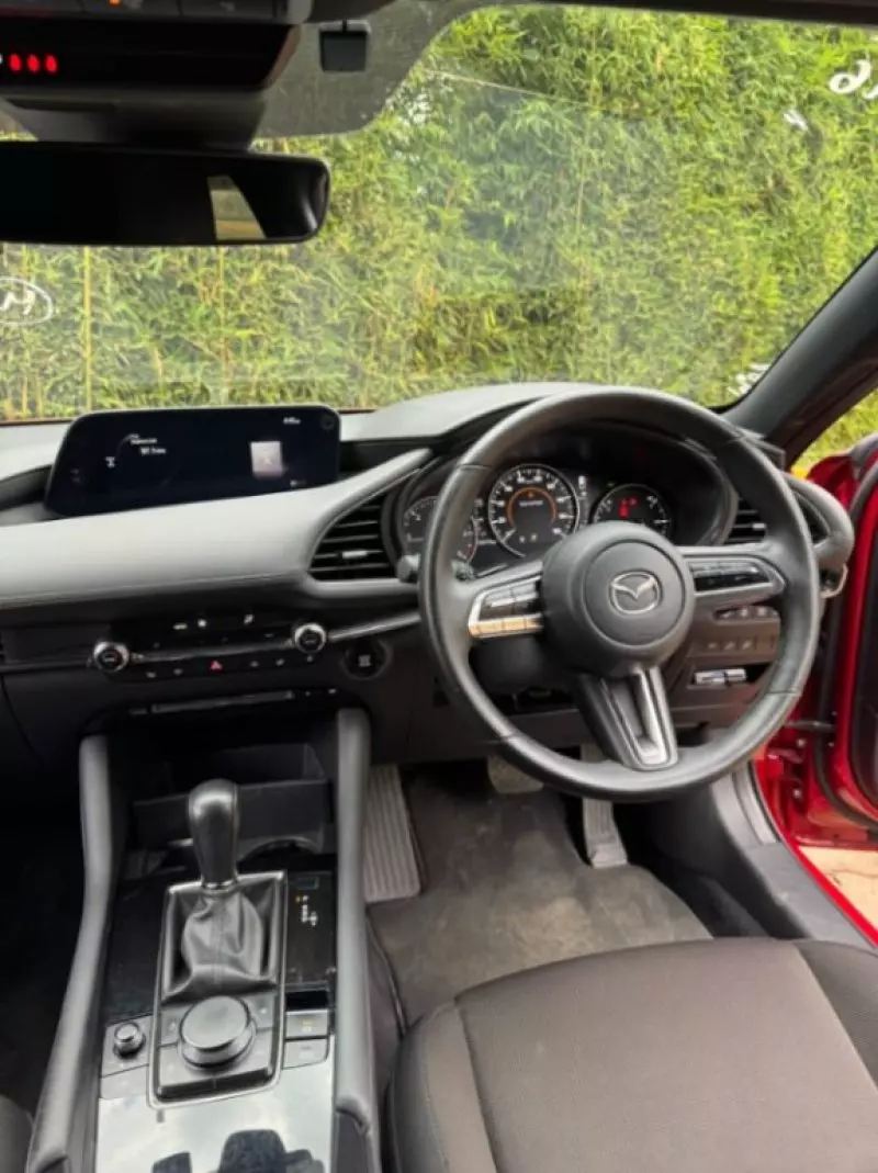 Mazda Axela    - 2018