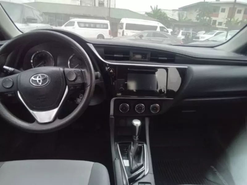Toyota Corolla   - 2013
