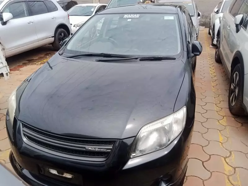 Toyota Fielder    - 2012