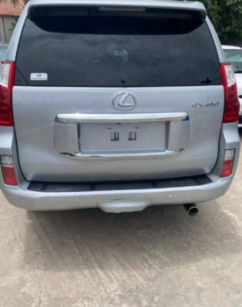 Lexus GX 460   - 2012