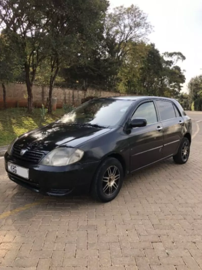 Toyota Allex    - 2001