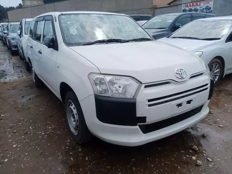 Toyota Probox    - 2015