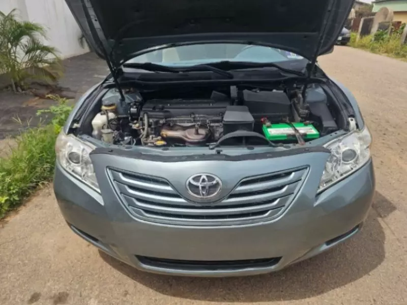 Toyota Camry   - 2007