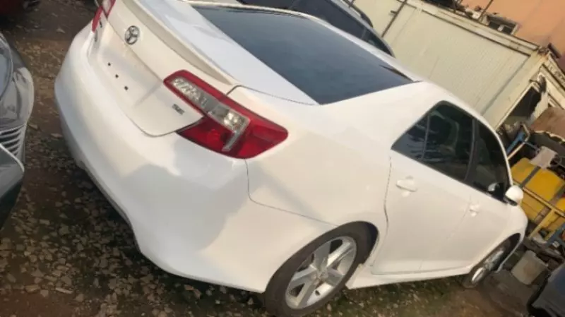 Toyota Camry   - 2007