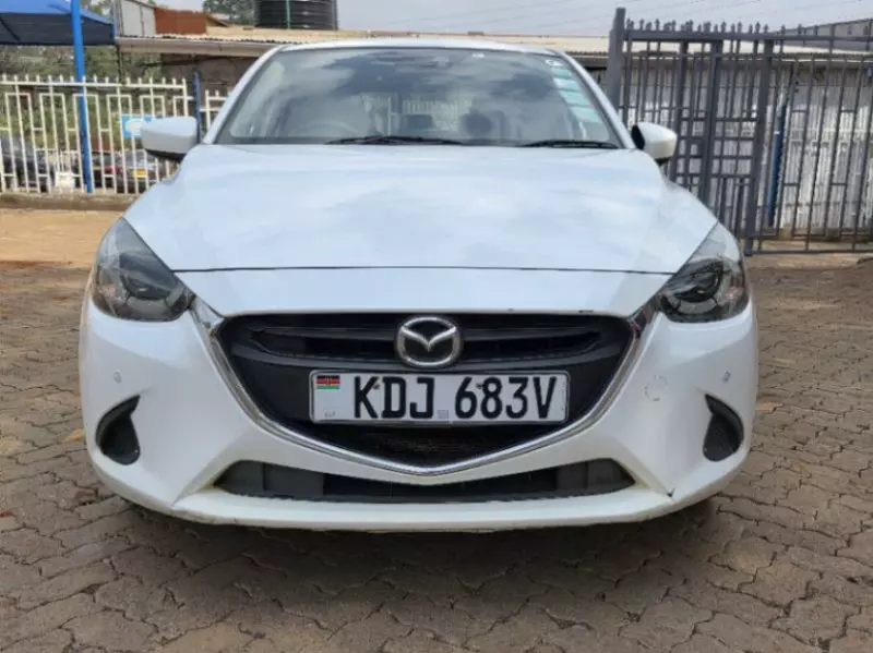 Mazda Demio   - 2015