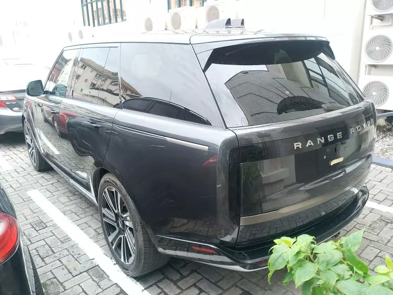 Land Rover Range Rover Autobiography   - 2023