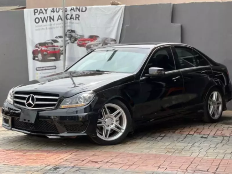 Mercedes-Benz C 300   - 2009