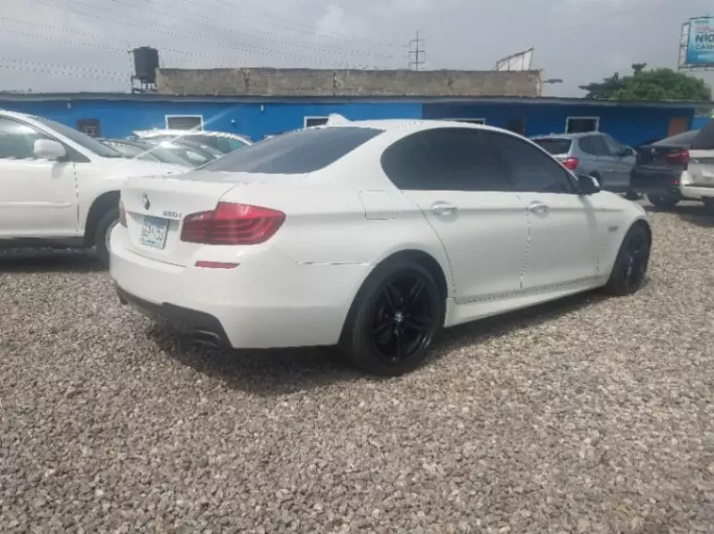 BMW 550i   - 2016
