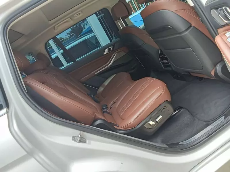BMW X7   - 2019