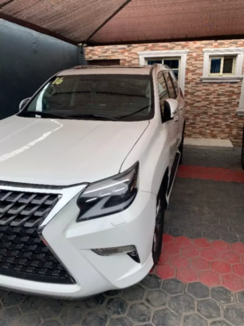 Lexus GX   - 2015